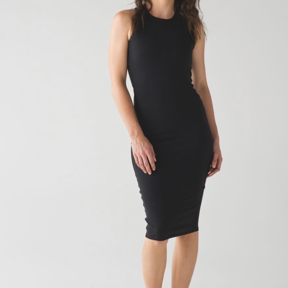 Elegant Black Sleeveless Dress